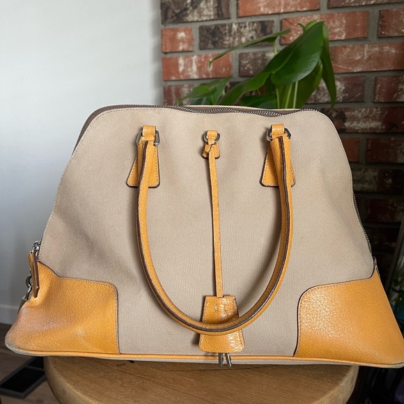 Prada Shoulder Bag - Picture 3 of 12